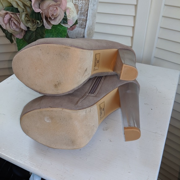 Lace Up Heel Booties Women's sz 5.5 - Picture 2 of 8